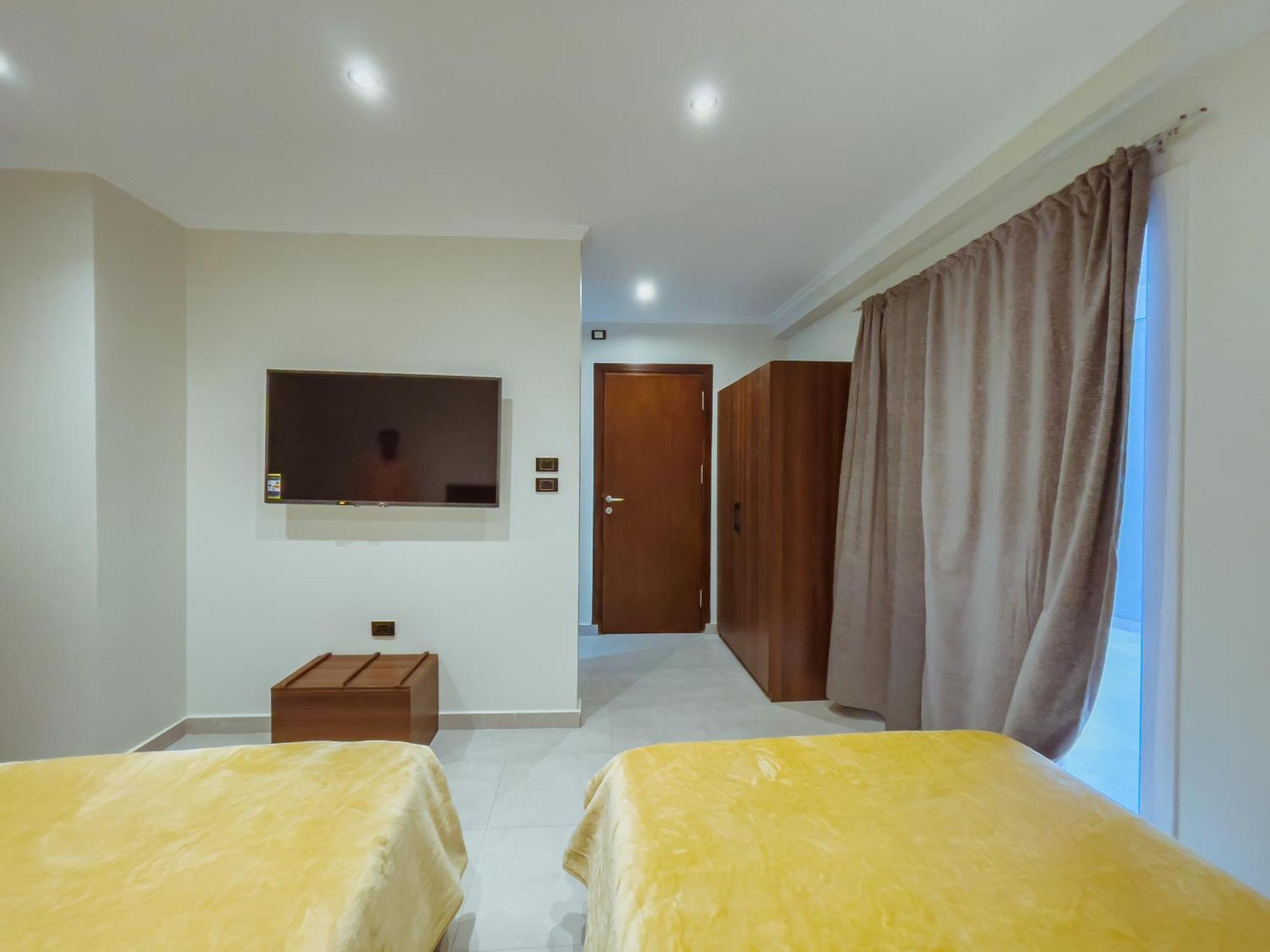 King Khufu Pyramids View Hotel Kafret el-Gabal Zimmer foto